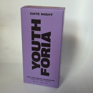 Youth Foria Skin Tint Serum Foundation in Deep 540